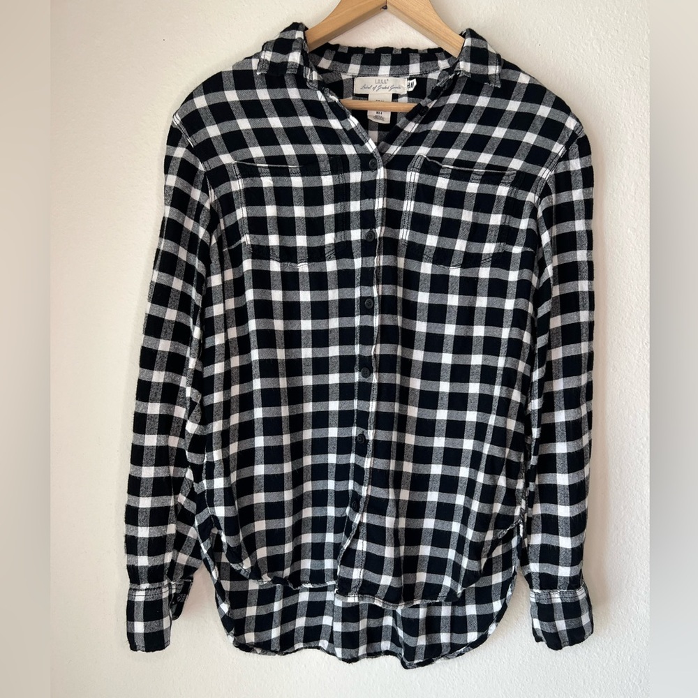 Black and White Checkered Flannel Button Down Shirt size S